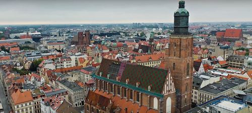 Renowacja dachu w zabytkowym kościele Garnizonowym we Wrocławiu